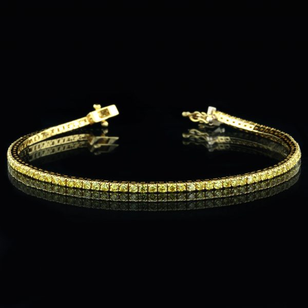 Tennis Bracelet With Natural Fancy Greenish Yellow Diamond 18K Yellow Gold