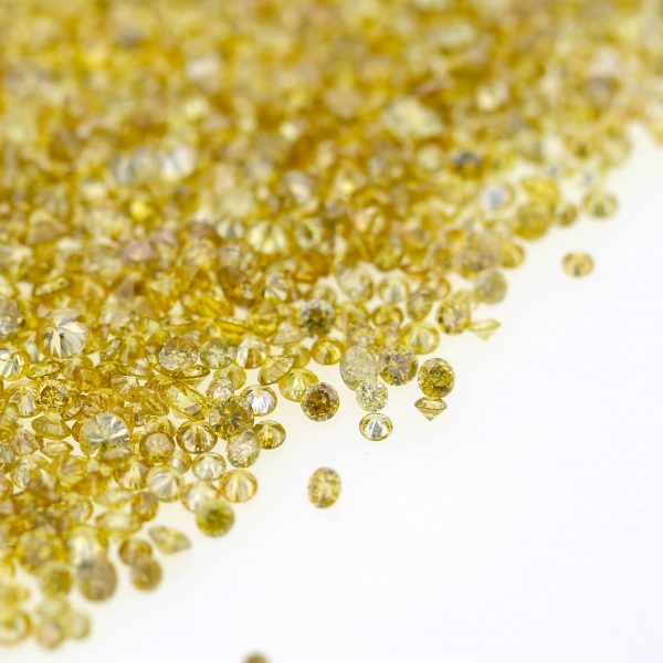 Natural Fancy Brownish Yellow 0.002 CT TO 0.20 Ct. Round Brilliant Mix size. VS-SI