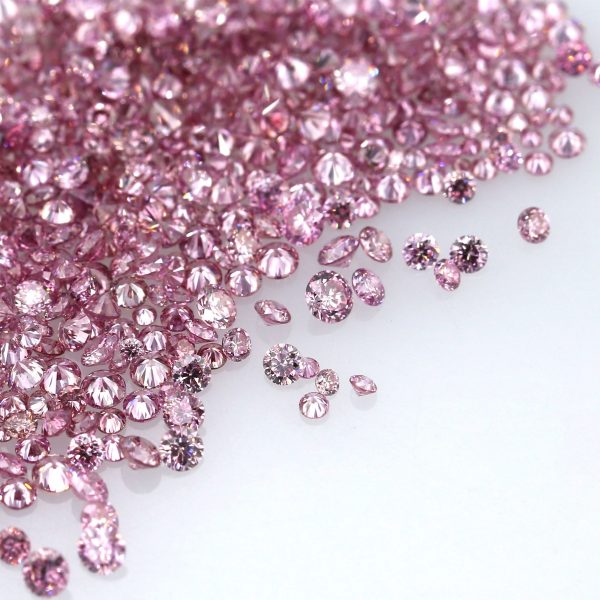 Natural Fancy Intense-Vivid Pink 0.002 ct to 0.08 ct Round Brilliant cut Diamonds.