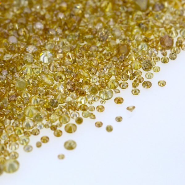 Natural Fancy Brownish Yellow 0.002 CT TO 0.20 Ct. Round Brilliant Mix size. SI-I